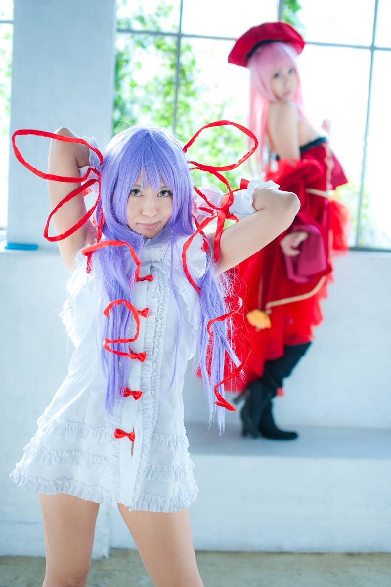 [Cosplay] 双姐妹性感cos制服写真